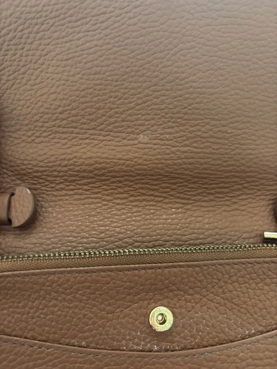 Cuyana Pebbled Leather Crossbody Wallet in Caramel Brown with Gold Hardware - Picture 6 of 16